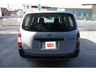 2019 Toyota Probox I Рестайлинг, серебристый, 920000 рублей, вид 5
