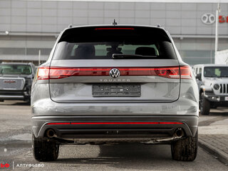 2026 Volkswagen Touareg III Рестайлинг, серый, 13500000 рублей, вид 5