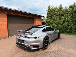 2024 Porsche 911 Turbo S VIII (992), серебристый, 26000000 рублей, вид 3