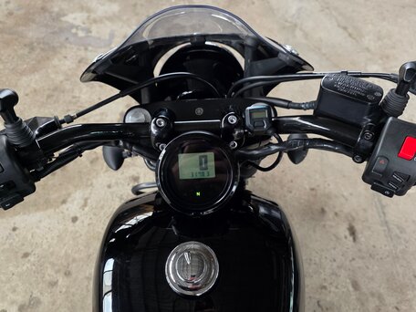 2013 Yamaha XV950 Bolt, чёрный, 699000 рублей, вид 4