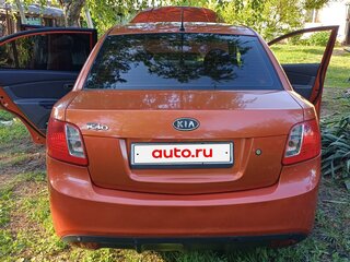 2010 Kia Rio II Рестайлинг, оранжевый, 550000 рублей, вид 4