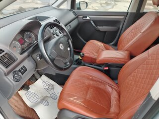 2010 Volkswagen Touran I Рестайлинг, серебристый, 590000 рублей, вид 4