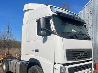 2012 Volvo FH, белый, 4250000 рублей, вид 2