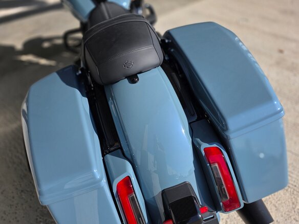 2024 Harley-Davidson Street Glide, голубой, 2699000 рублей - вид 13