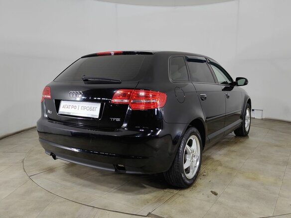2012 Audi A3 II (8P) Рестайлинг 2, чёрный - вид 6