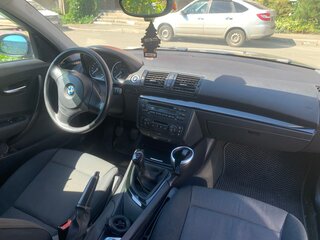2005 BMW 1 серии 116i I (E81/E82/E87/E88), чёрный, 600000 рублей, вид 4