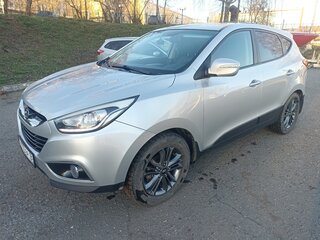 2014 Hyundai ix35 I Рестайлинг, серебристый, 1399000 рублей, вид 3