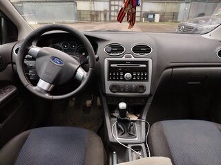 2006 Ford Focus II, серебристый, 260000 рублей, вид 5