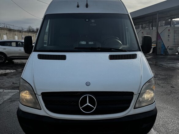 2010 Mercedes-Benz Sprinter, белый, 1999999 рублей - вид 6