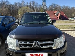 2012 Mitsubishi Pajero IV Рестайлинг 1, чёрный, 2470000 рублей, вид 3