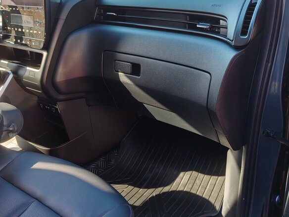 2024 Hyundai Staria I, серый, 6800000 рублей - вид 10