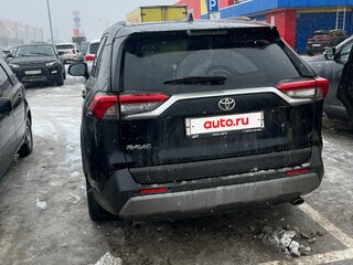 2019 Toyota RAV4 V (XA50), чёрный, 2400000 рублей, вид 3