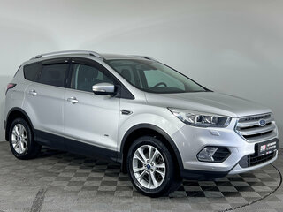 2017 Ford Kuga II Рестайлинг, серебристый, 1330000 рублей, вид 3