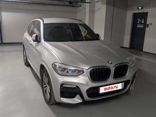 2017 BMW X3 30i xDrive III (G01), серебристый, 3500000 рублей, вид 3
