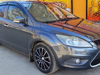 2011 Ford Focus II Рестайлинг, серый, 650000 рублей, вид 1