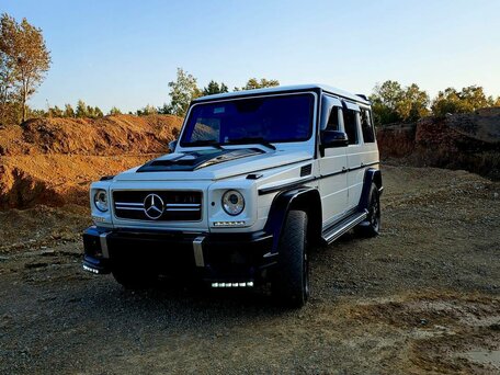 2012 Mercedes-Benz G-Класс 500 II (W463) Рестайлинг 2, белый, 5300000 рублей, вид 4