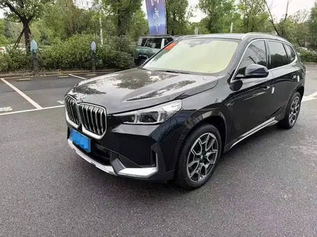 2024 BMW X1 Long 25Li xDrive III (U11/U12), чёрный, 3776995 рублей, вид 3