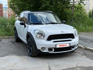2011 Mini Countryman Cooper S I, белый, 1030000 рублей, вид 2