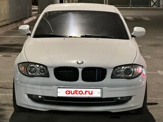 2011 BMW 1 серии 118i I (E81/E82/E87/E88) Рестайлинг, белый, 1100000 рублей, вид 2