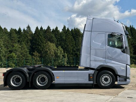 2026 Volvo FH, серебристый, 22793880 рублей, вид 5