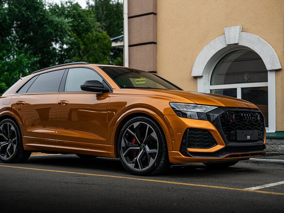 2021 Audi RS Q8 I, оранжевый, 11050000 рублей - вид 9