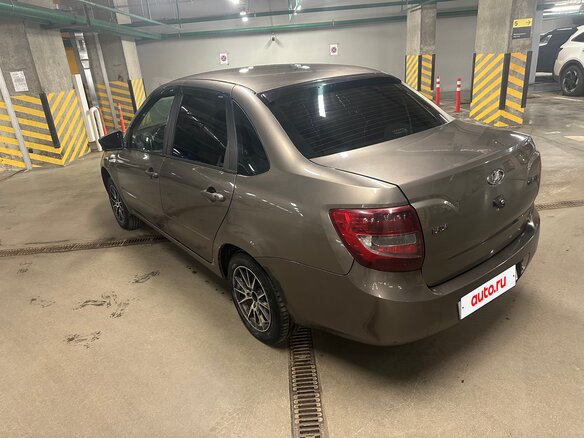 2017 Lada (ВАЗ) Granta I, коричневый, 350000 рублей - вид 8
