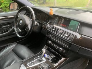 2015 BMW 5 серии 530d xDrive VI (F10/F11/F07) Рестайлинг, чёрный, 1790688 рублей, вид 3