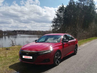 2021 Honda Accord X Рестайлинг, красный, 1600000 рублей, вид 2
