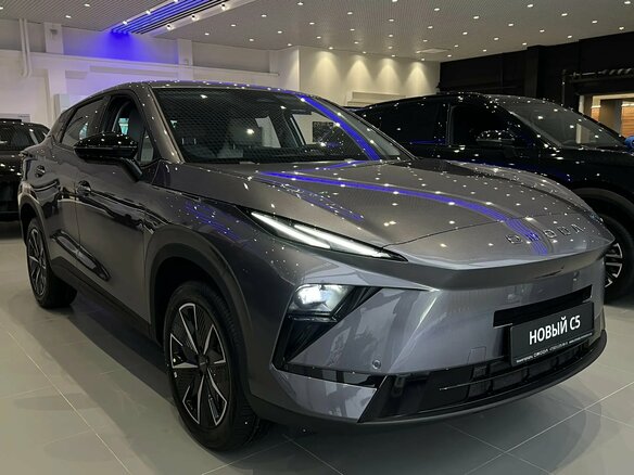 2026 Omoda C5 II, серый - вид 4