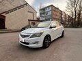 2015 Hyundai Solaris I Рестайлинг, белый, 660000 рублей - вид 4