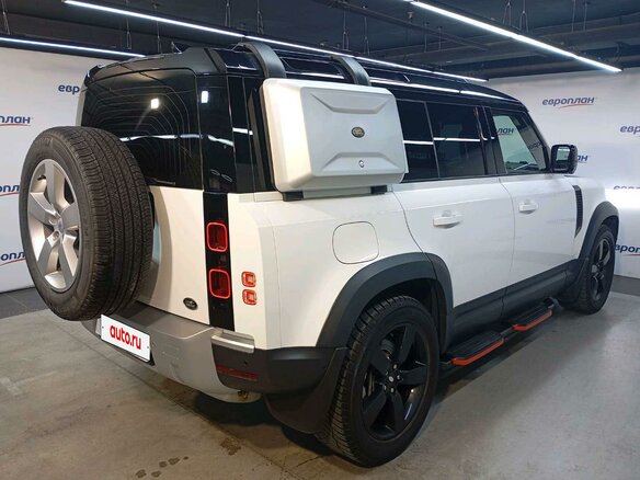 2021 Land Rover Defender 110 II, белый, 7100000 рублей - вид 2