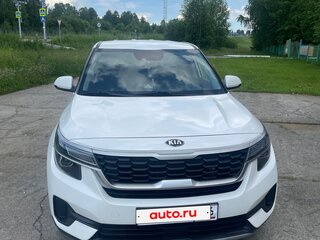 2021 Kia Seltos I, белый, 1870000 рублей, вид 1