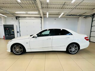 2012 Mercedes-Benz E-Класс 250 7G-Tronic IV (W212, S212, C207), белый, 2199000 рублей, вид 3