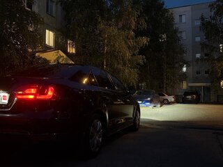 2012 Volkswagen Jetta VI, чёрный, 950000 рублей, вид 1