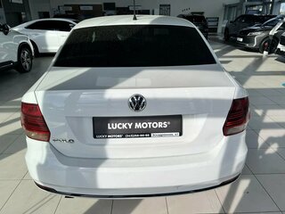 2016 Volkswagen Polo V Рестайлинг, белый, 495000 рублей, вид 5