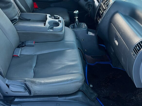 2012 Kia Bongo, белый, 999999 рублей - вид 5