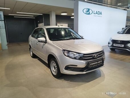 2026 Lada (ВАЗ) Granta I Рестайлинг, серебристый, 1130000 рублей, вид 3