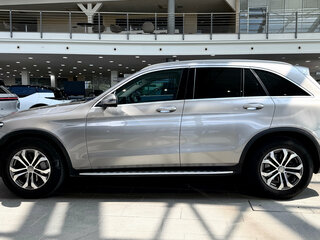2018 Mercedes-Benz GLC 250 I (X253), серебристый, 3400000 рублей, вид 3