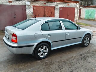 2004 Skoda Octavia I (A4) Рестайлинг, серебристый, 440000 рублей, вид 4