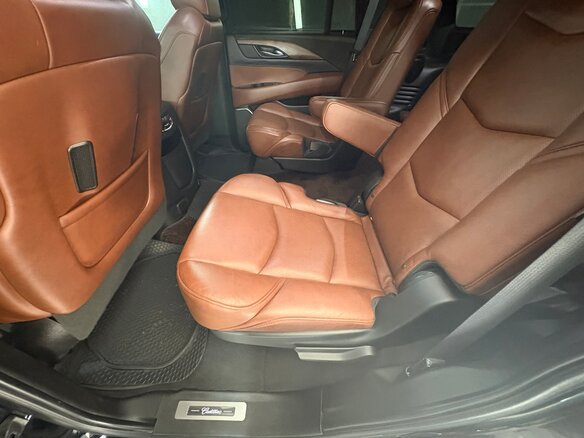2018 Cadillac Escalade IV, чёрный, 5500000 рублей - вид 23