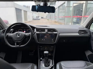 2021 Volkswagen Tiguan 380TSI L II (China Market), белый, 1999777 рублей, вид 3