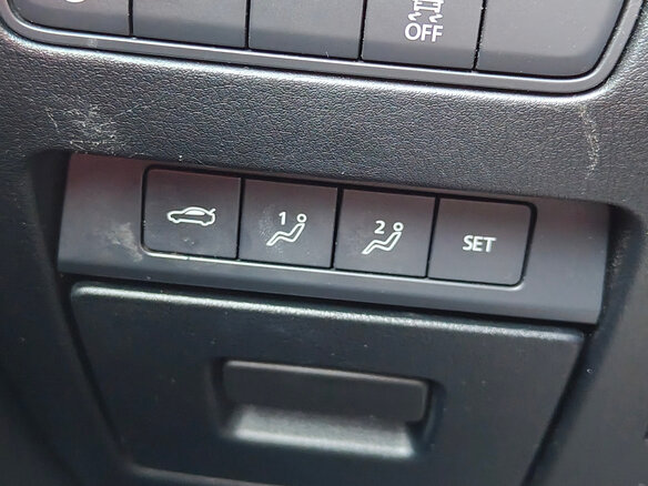 2019 Mazda 3 IV (BP), красный, 1650008 рублей - вид 9