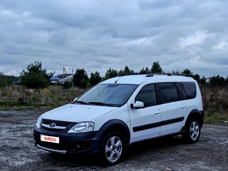 2018 Lada (ВАЗ) Largus Cross I, белый, 647000 рублей, вид 1