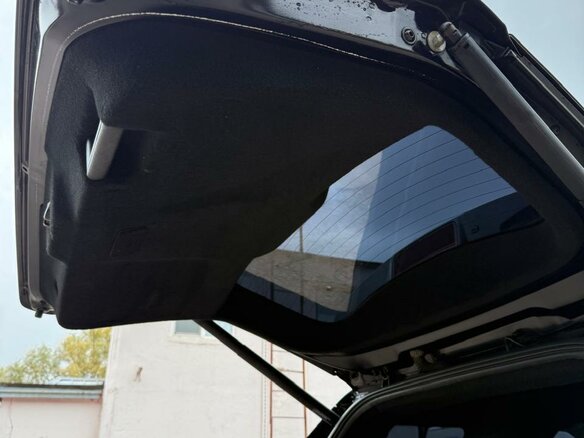 2016 Ford Explorer V Рестайлинг, чёрный, 2250000 рублей - вид 5