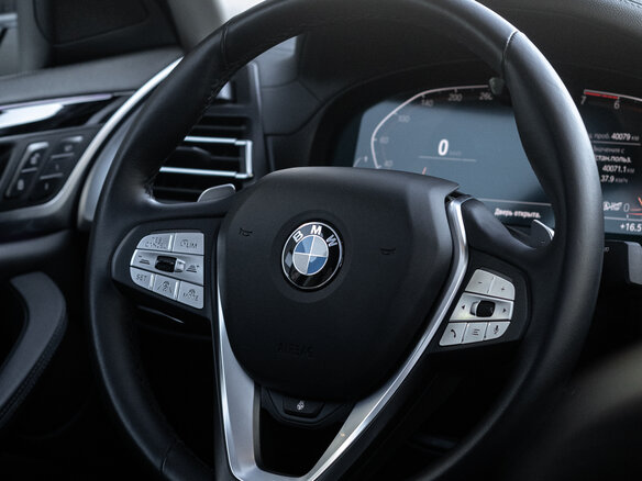 2021 BMW X4 20i II (G02) Рестайлинг, чёрный, 5600000 рублей - вид 17