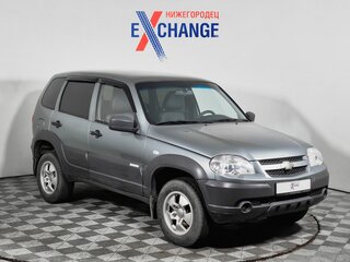 2013 Chevrolet Niva I Рестайлинг, серый, 470000 рублей, вид 3