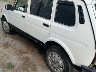 2017 Lada (ВАЗ) 2131 (4x4) I, белый, 430000 рублей, вид 5