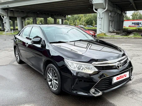 2017 Toyota Camry VII (XV50) Рестайлинг, чёрный, 2530000 рублей, вид 1