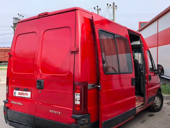 2011 Fiat Professional Ducato, красный, 890000 рублей - вид 2