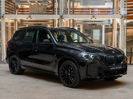 2026 BMW X5 40i IV (G05/G18) Рестайлинг, чёрный, 16340000 рублей, вид 3